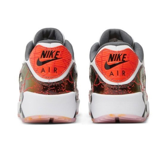 Nike
Air max 90
Golf
‘Phoenix’ - Picture 8 of 12